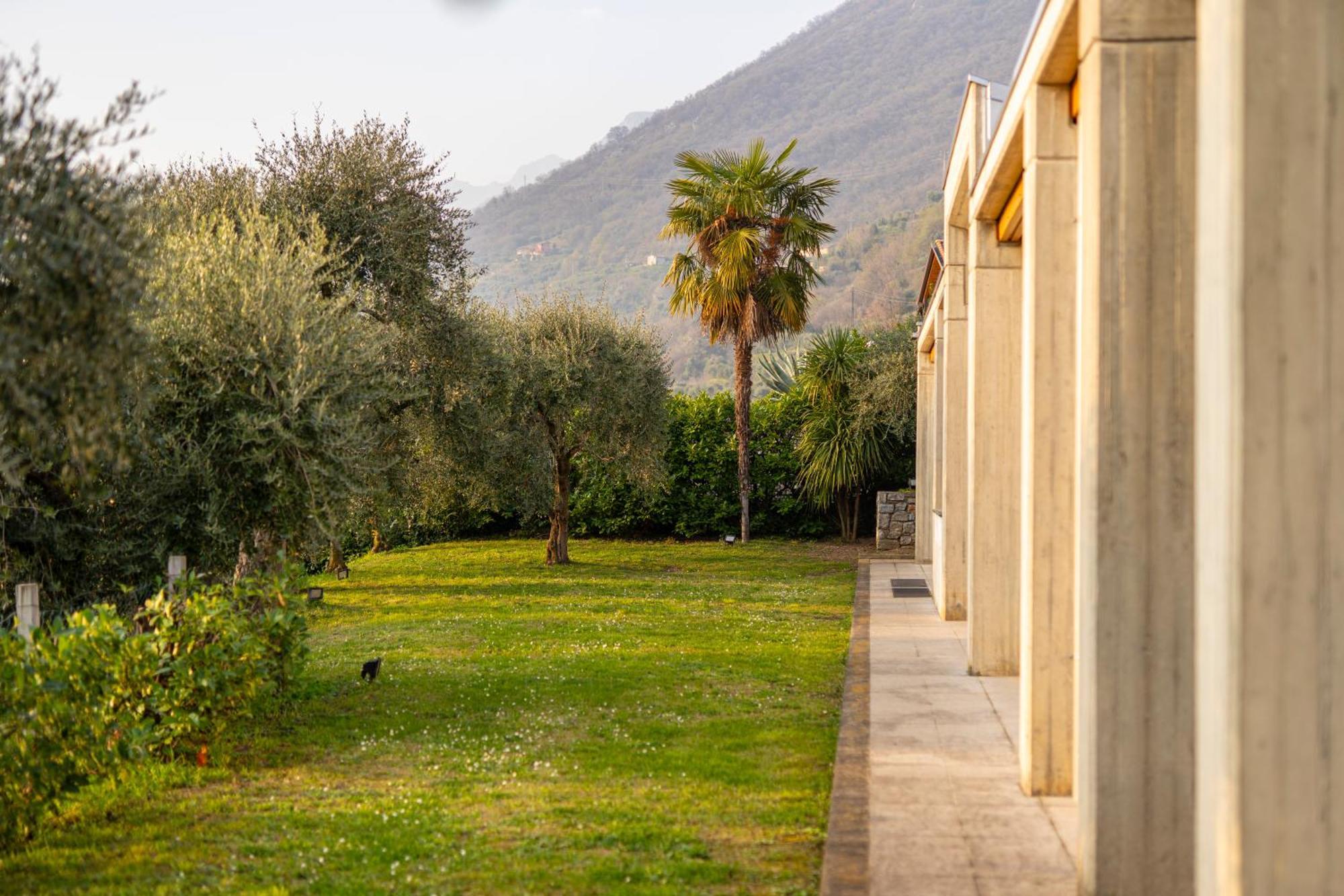 Casa Degli Ulivi Villa Sale Marasino Eksteriør bilde